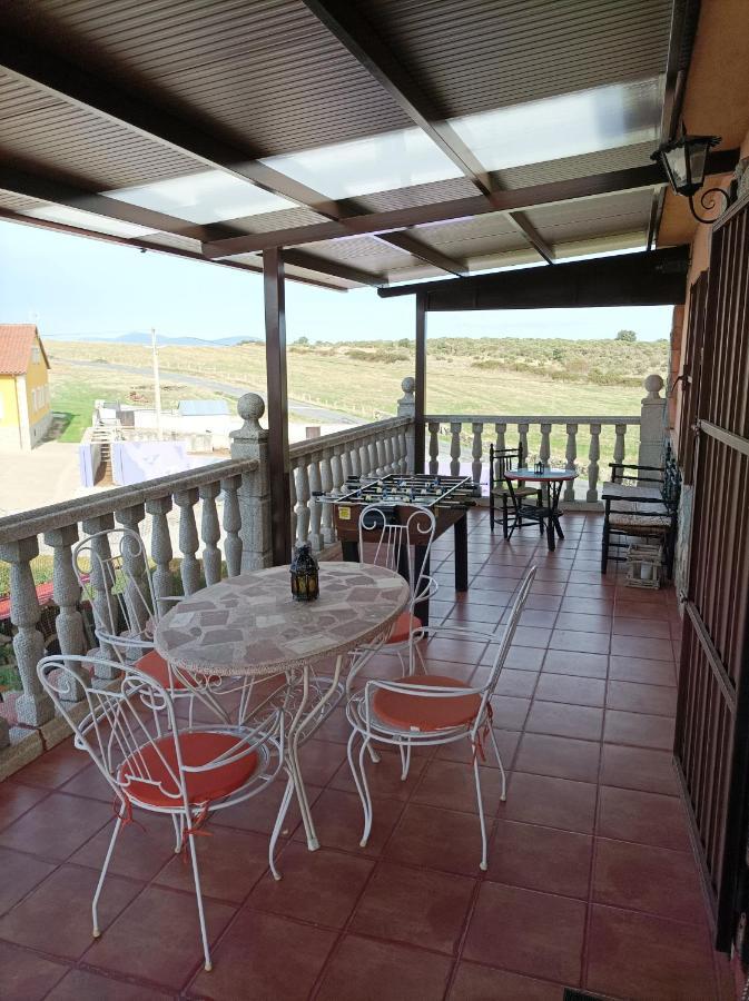 Casa Rural Mi Descanso Valdefuentes de Sangusín Exterior foto